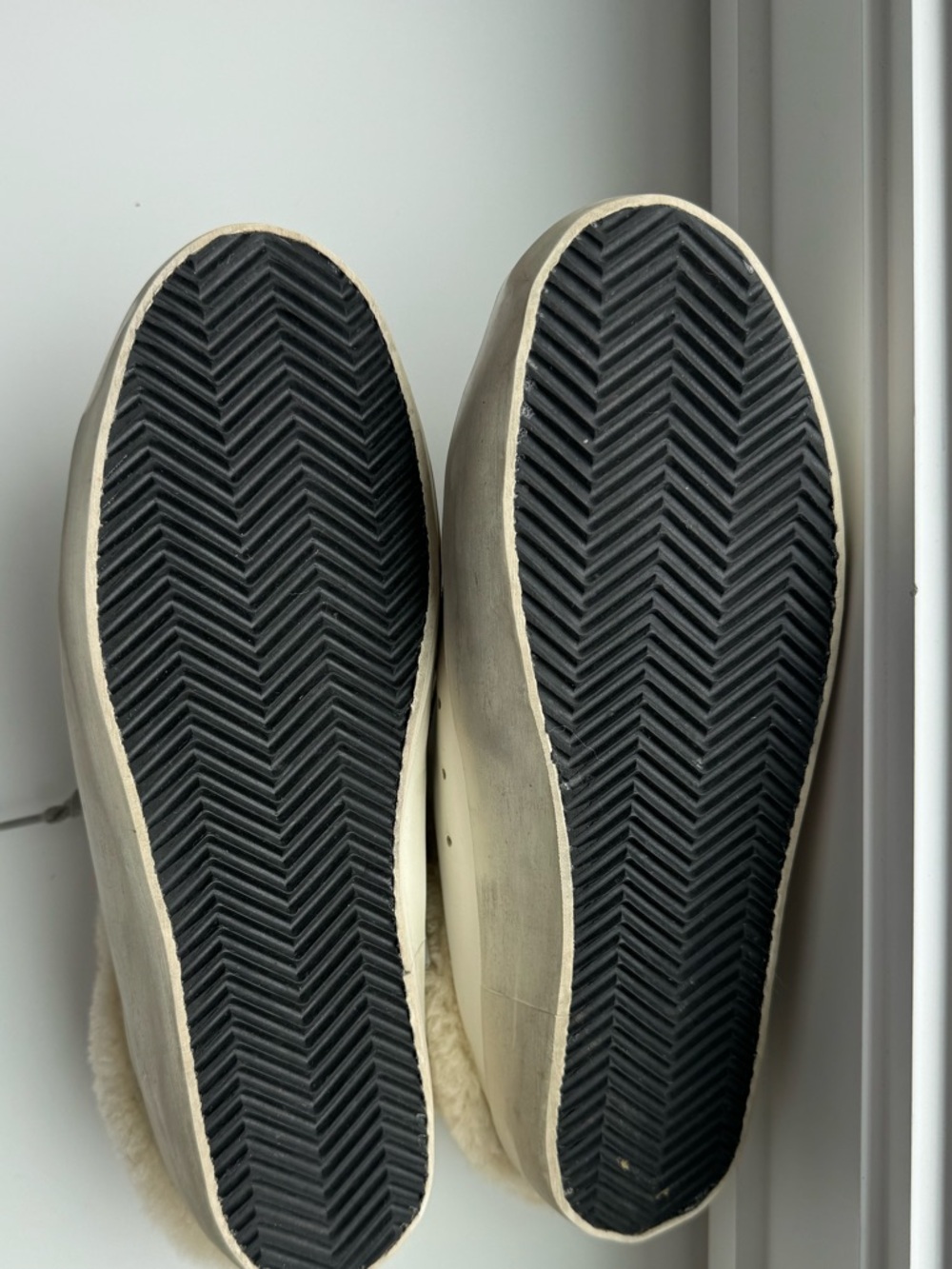 Golden Goose Superstar Shearling-Trim White Sneaker with Silver Star - Picture 5 of 5